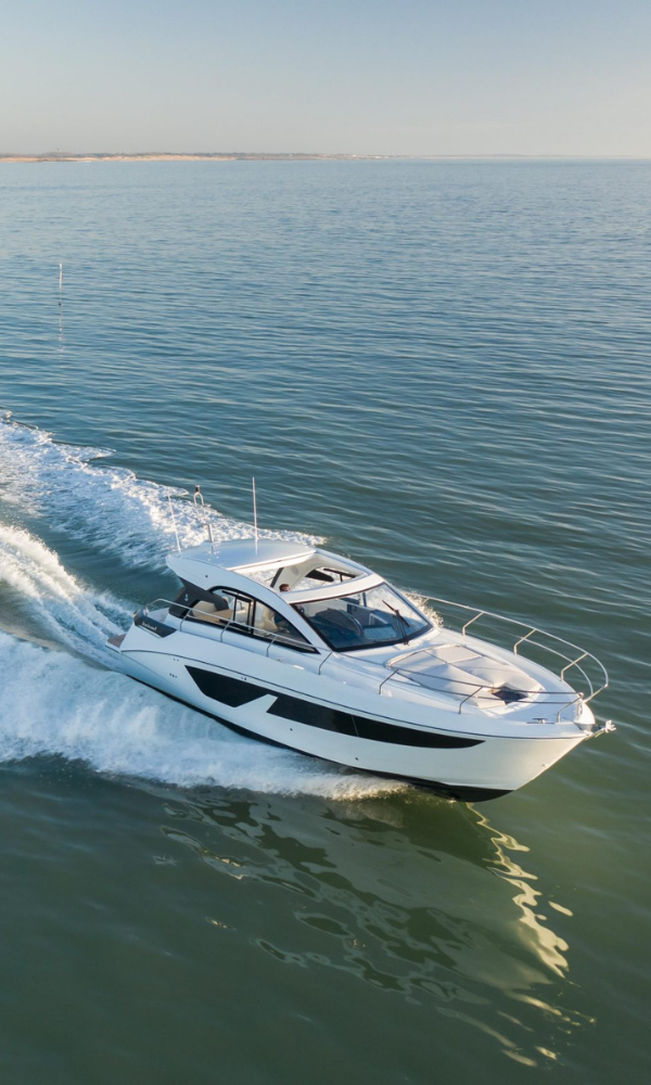 BENETEAU GRAN TURISMO – SPORTS CRUISER RANGE 