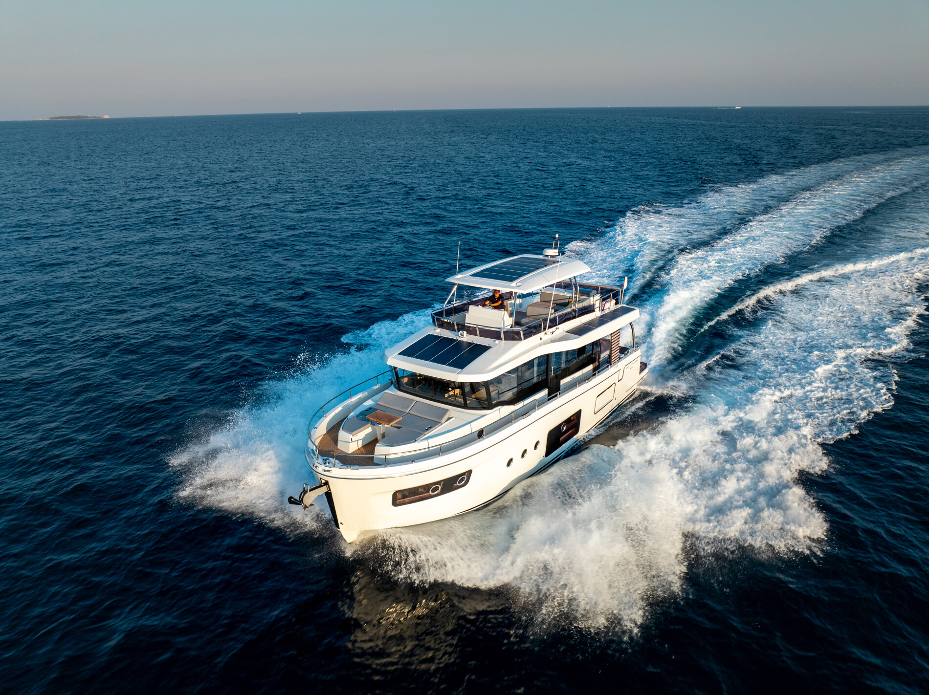 BOAT MAINTENANCE